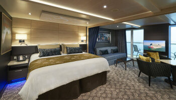 1688993650.7888_c354_Norwegian Cruise Lines Norwegian Joy Accommodation The Haven Concierge Family Villa Suite.jpg